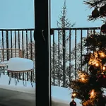 Okno W Gorce- 1 Z Balią Na Wyłączność- Gorce, Pieniny, Jezioro Czorsztyńskie * Maniowy