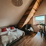 Okno W Gorce- 1 Z Balią Na Wyłączność- Gorce, Pieniny, Jezioro Czorsztyńskie