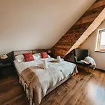 Okno W Gorce- 1 Z Balią Na Wyłączność- Gorce, Pieniny, Jezioro Czorsztyńskie Apartament