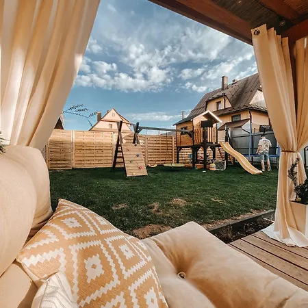 Okno W Gorce- 1 Apartament Z Balia Na Wylacznosc- Gorce, Pieniny, Jezioro Czorsztynskie Appartement Maniowy